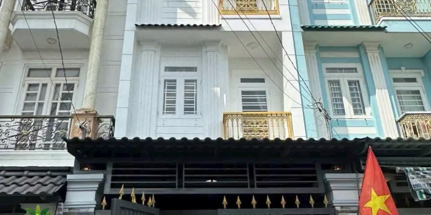 Bình Tân, nhà 4 tầng 5PN, 64m2 ngõ 6, sổ hồng, giá 5.9 tỷ: Vị trí đẹp, ở ngay, tiện ích xung