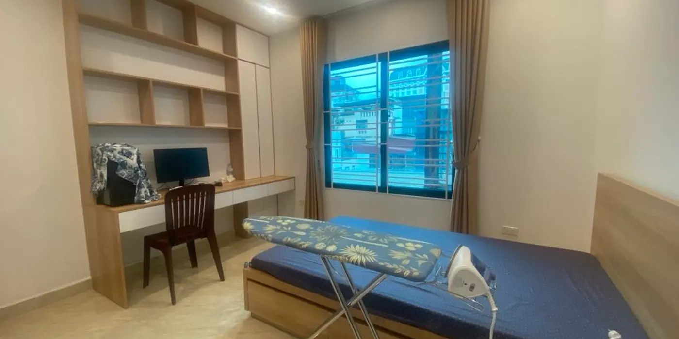 Bán nhà Ngọc Thụy- Dân Xây-full nội thất- sat phố- gần oto- 40m 4 tầng nhỉnh 5 tỷ(TL)