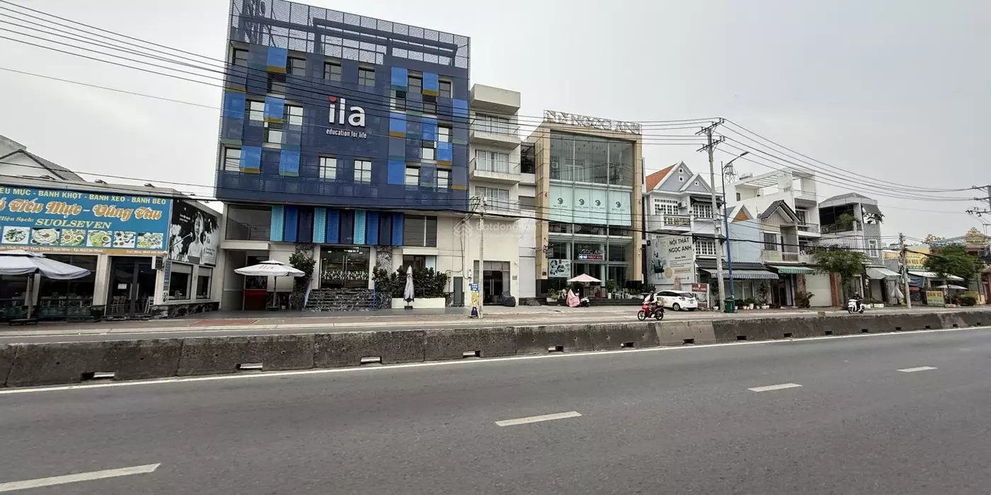 Bán nhà mặt tiền 12x40m giá 24 tỷ Đường Đặng Thúc Vịnh