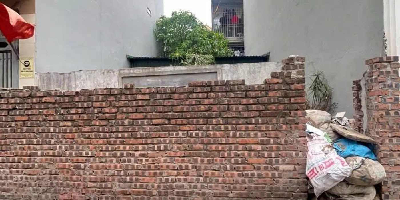 Bán đất vĩnh hưng 56M 2 mặt ngõ ô tô tránh vào đất kinh doanh hoàng mai
