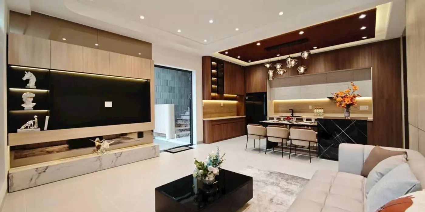 Nhà ngang 8m, 4 tầng llinh, nội thất hiện đại, cạnh Phú Mỹ Hưng, chỉ hơn 8 tỷ