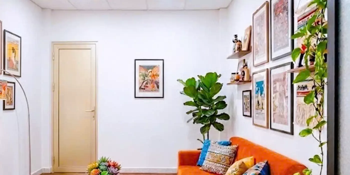 Nhà Quận Tân Bình , hẻm Xe hơi Lạc Long Quân , 3 Tầng , giá 7.5 tỷ