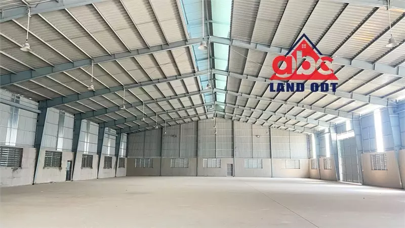 XT070 nhà xưởng kiên cố ,sẵn sàng phục vụ sản xuất lâu dài, trống xưởng giao liền
