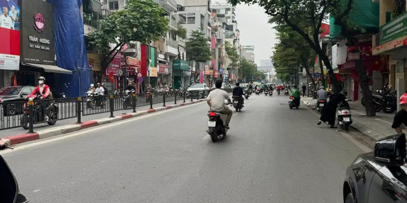 BÁN MẶT PHỐ TÔN ĐỨC THẮNG 186M x 5T, MT 5,5M - GIÁ ĐẦU TƯ  - DÒNG TIỀN 100 TR/TH - GIÁ CHỈ 85 TỶ