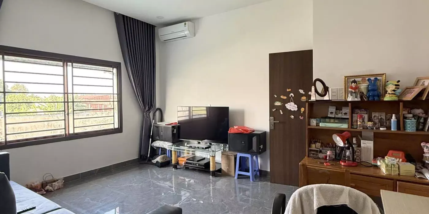 Bán nhà ngõ lê thị hà, hóc môn, 218m2, 2 tầng, 5pn, sổ hồng, giá 11 tỷ - cơ hội vàng cho gia đình