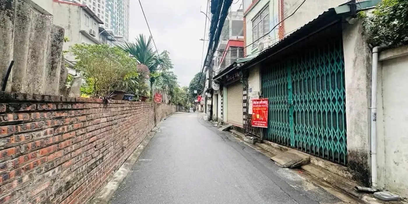 bán đất tặng nhà 2T ngõ 2 Ngọc Thuỵ 52m x 6m giá đầu tư chỉ 7t3