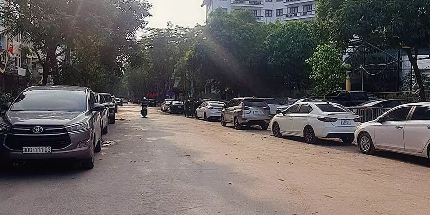 BÁN NHÀ MẶT PHỐ VẠN PHÚC BA ĐÌNH - VỊ TRÍ VIP ĐẸP HIẾM KINH DOANH ĐỈNH: DT 272M2 - 258 TỶ