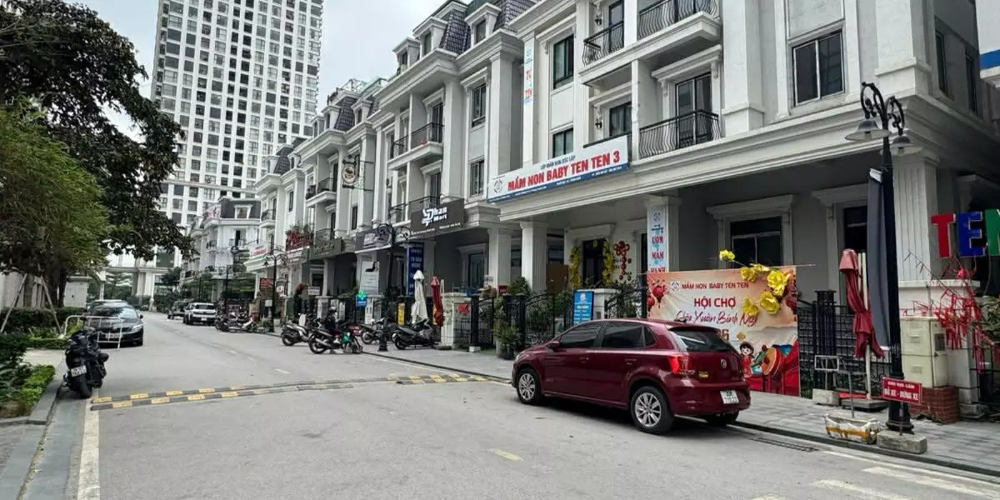 BÁN LIỀN KỀ NGUYỄN CHÁNH 119m - VỈA HÈ RỘNG - ĐỖ XE THOẢI MÁI - VĂN PHÒNG ĐẸP