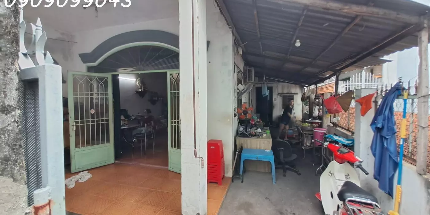 HẺM XE HƠI ĐƯỜNG DƯƠNG QUẢNG HÀM.
TƯƠNG LAI LÀ MẶT TIỀN DƯƠNG QUẢNG HÀM.DT 218M2