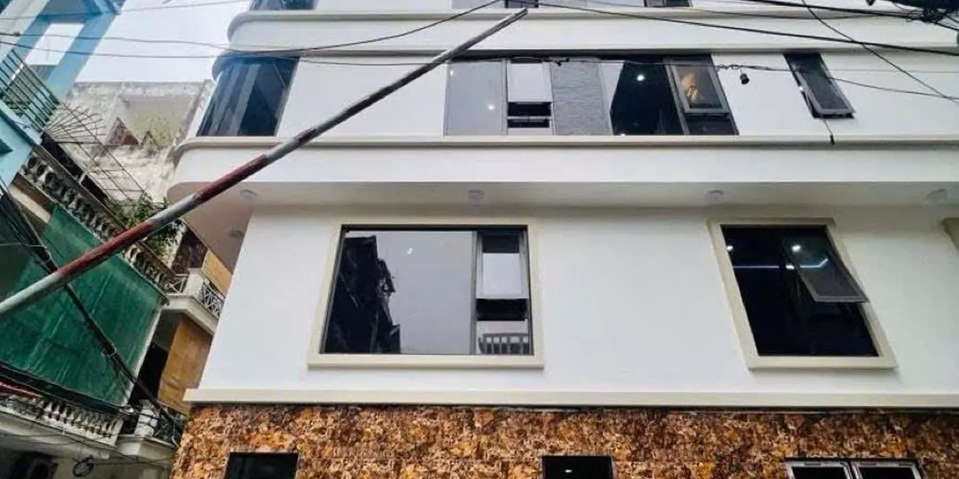 PHÂN LÔ Ô TÔ TRÁNH - LÔ GÓC 3 MẶT THOÁNG -NGUYỄN TRÃI - 57/75M x 7 TẦNG THANG MÁY, MT 13M - ĐẦY ĐỦ
