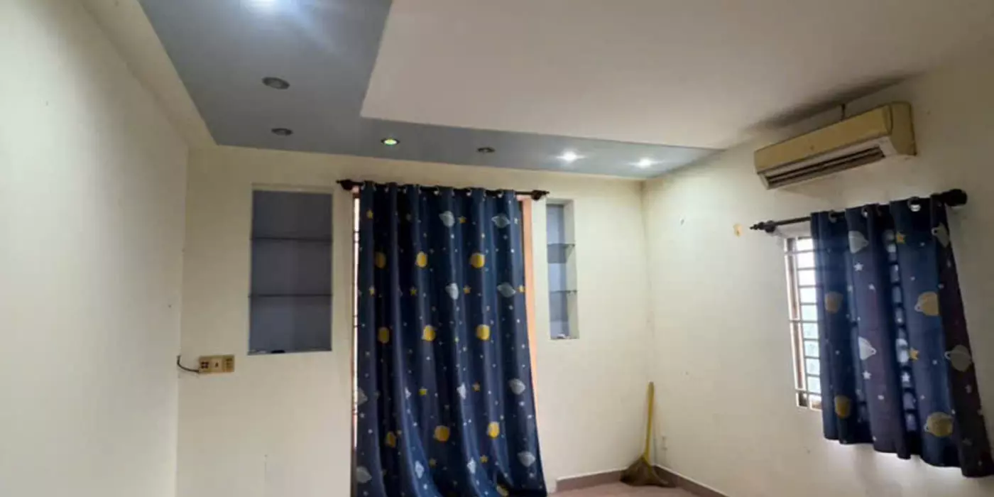 Nhà hẻm ô tô thông Gò Dầu, gần chợ Tân Hương 5.2 x 14m, 2 Tầng, 3Pn nhỉnh 6 Tỷ.
