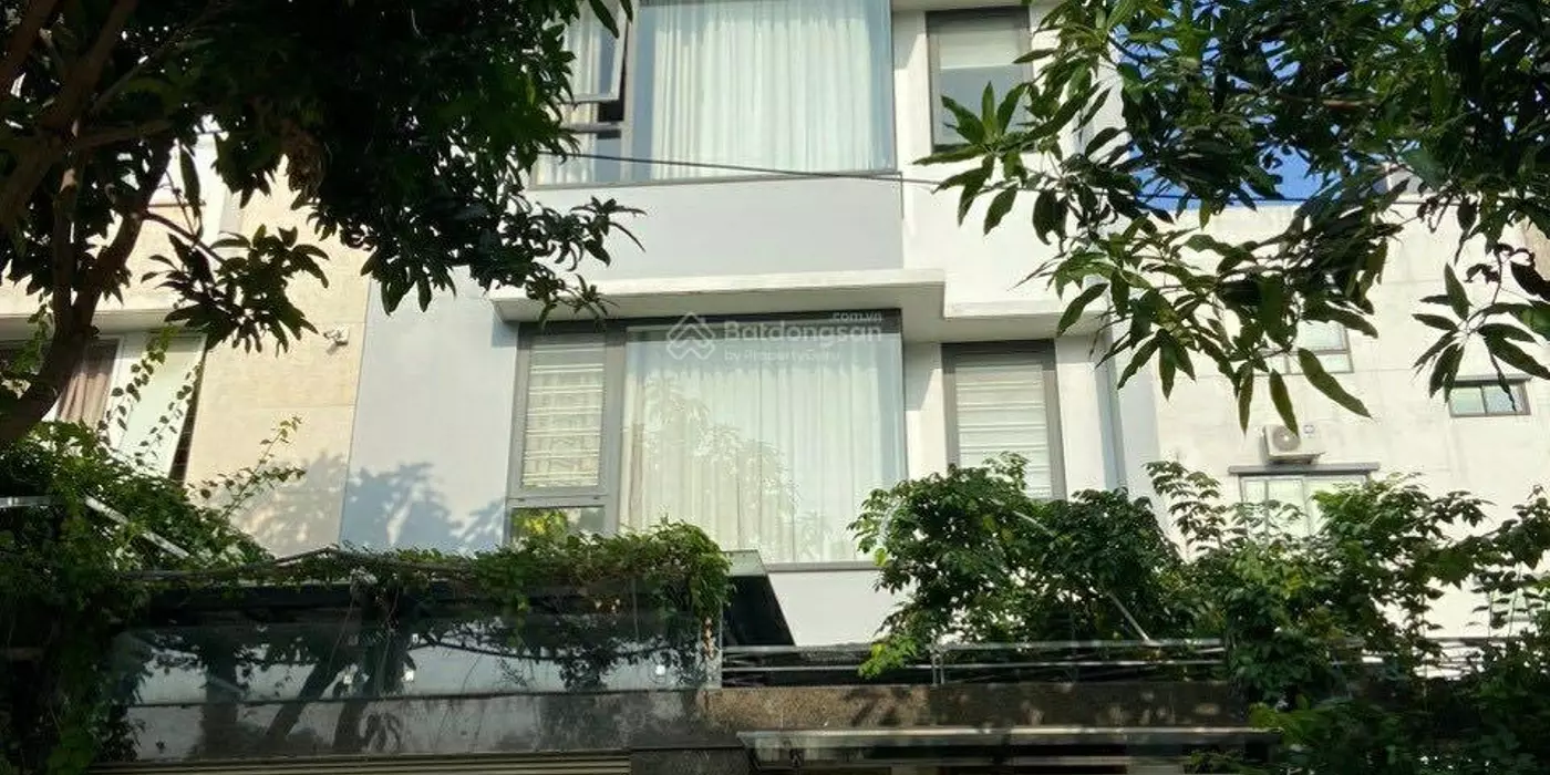 HIẾM MỸ ĐÌNH - PHỐ HÀN QUỐC CỰC HOT DT 70M2, MT 5M ,XD 5 TẦNG, 1 HẦM HIỆN ĐANG CHO THUÊ
