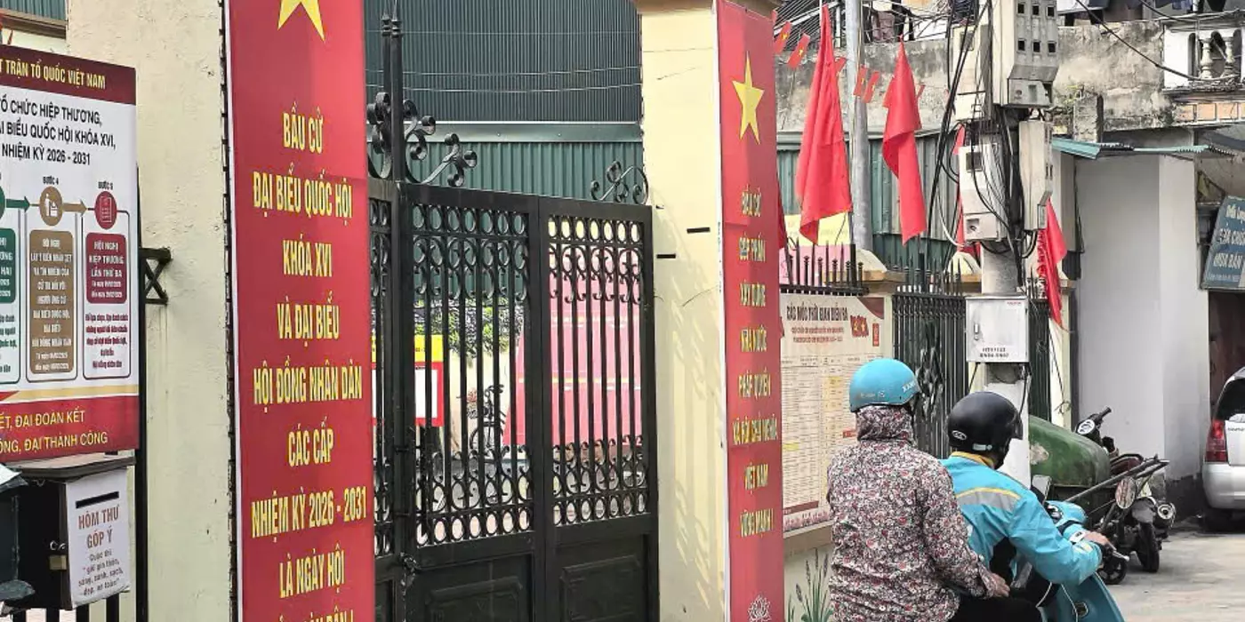 CC CẦN BÁN NHANH LÔ ĐẤT 42M ĐỨC THƯỢNG , HOÀI ĐỨC ,HÀ NỘI .ĐỂ LÀM NHÀ CHO CON CƯỚI VỢ,NÊN BÁN GIÁ