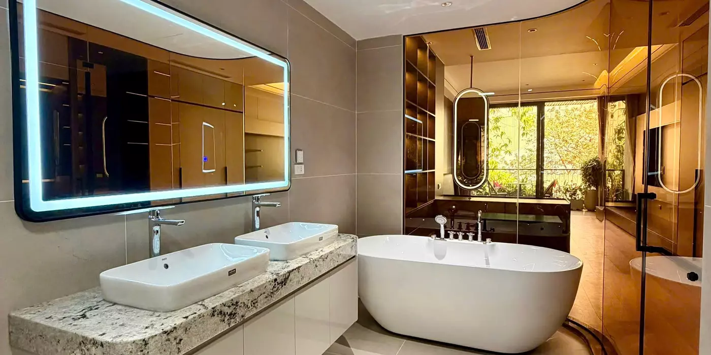 NHÀ NGỌC LÂM – LONG BIÊN  35m² – 4 TẦNG – Ở NGAY  CHỈ 6.x TỶ