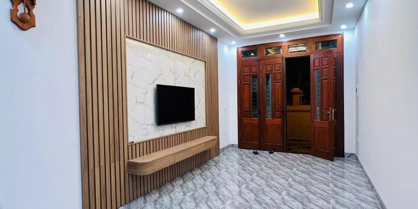 BÁN NHÀ VŨ XUÂN THIỀU SÀI ĐỒNG, LÔ GÓC, Ô TÔ ĐỖ, 4 TẦNG MỚI ĐẸP, NHỈNH 5 TỶ