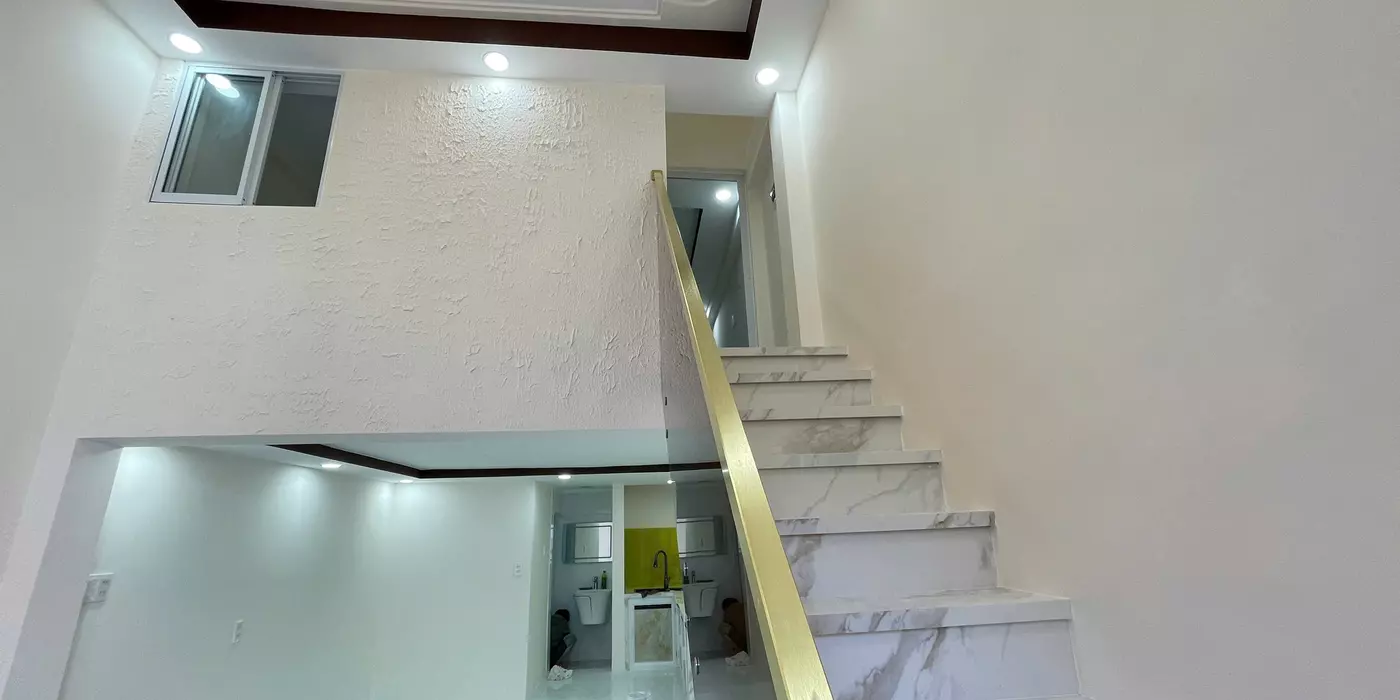 Nhà 2,5 tầng mới đẹp – Hẻm đường Phùng Hưng, Phước Long, Nam Nha Trang