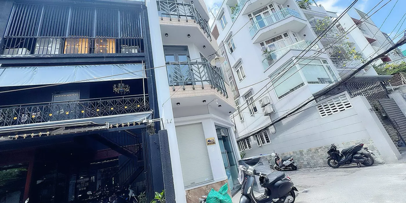 CHÍNH CHỦ BÁN CHDV SIÊU ĐẸP - GÓC 2 MẶT TIỀN HXH THÔNG Đ. TÔN THẤT TÙNG, QUẬN 1 - DÒNG TIỀN ĐỀU *