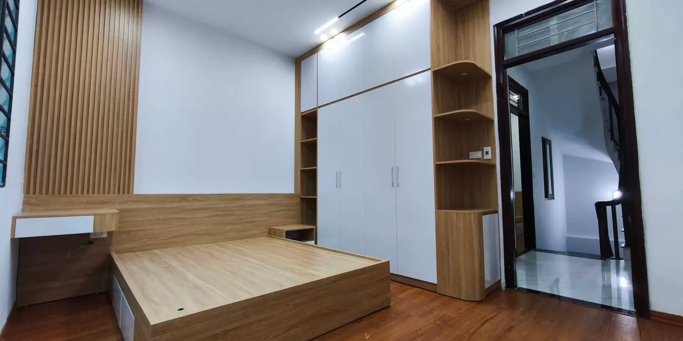 GIÁ ĐẸP – NHÀ ĐẸP (BÁN NHÀ TẶNG NỘI THẤT MỚI TINH)
