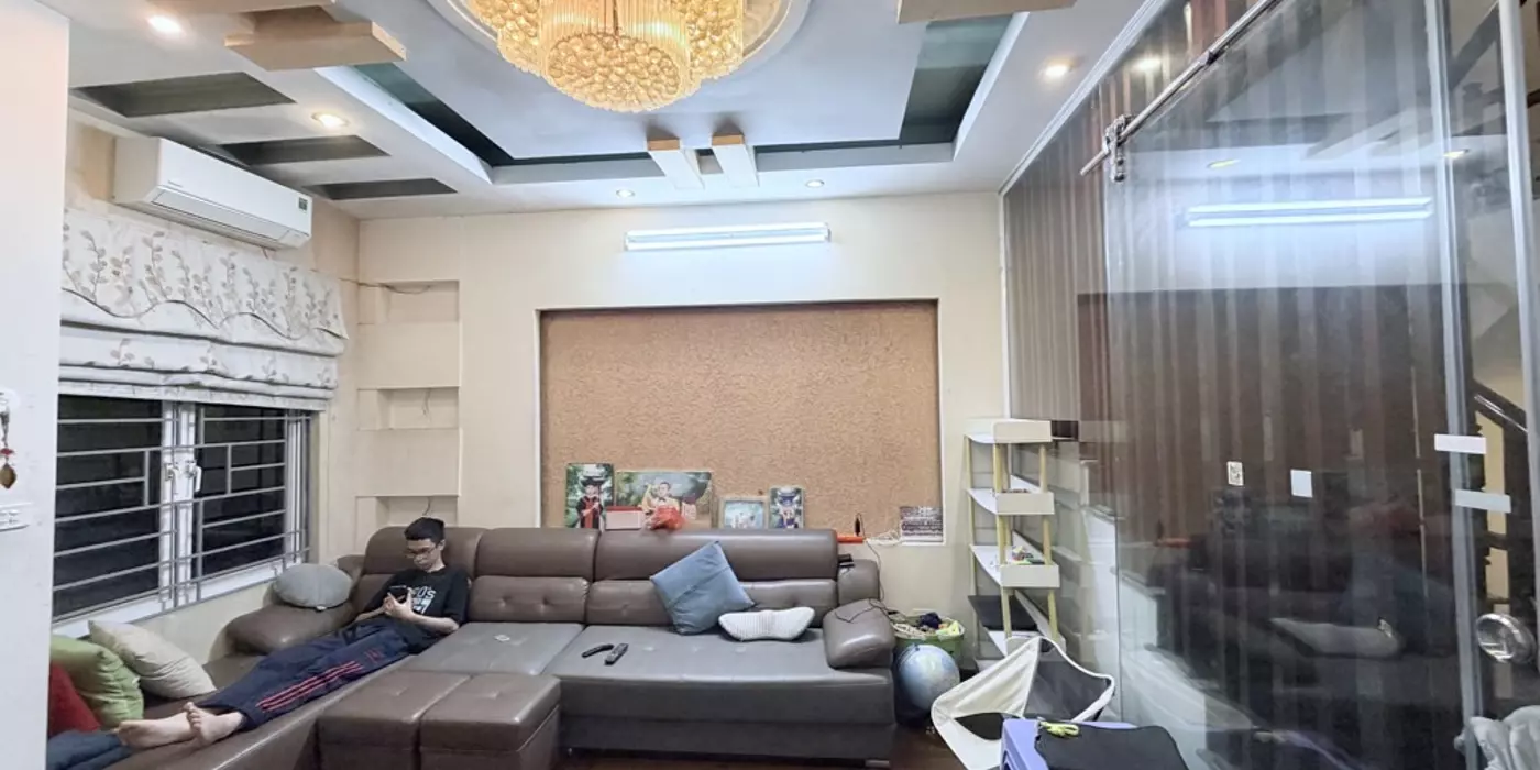 bán nhà ngõ 97 Ngọc Thuỵ 50m x 5T, MT 5m, 5PN, gần phố chỉ 8 tỷ còn tl