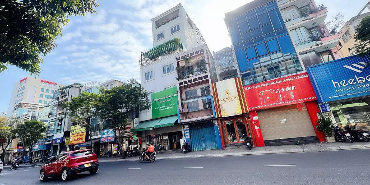 BÁN NHÀ MTKD Đ.ĐIỆN BIÊN PHỦ, QUẬN 3 - DT 5,3M*22M - NHÀ 2 MT TRƯỚC SAU VỪA Ở VỪA KD ĐỈNH - VỊ TRÍ