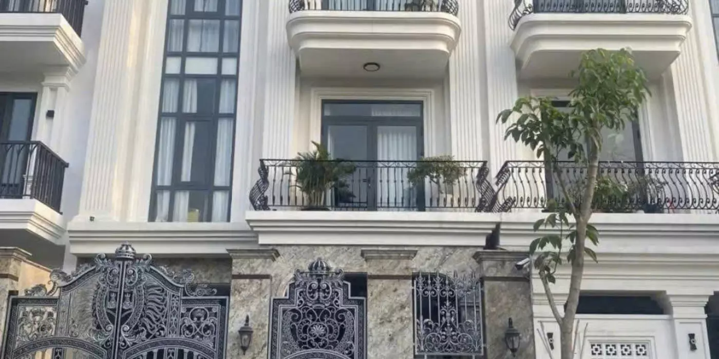 Nhà 7m ngang có thang máy, gara 2 xe tại An Phú – phù hợp ở và làm văn phòng