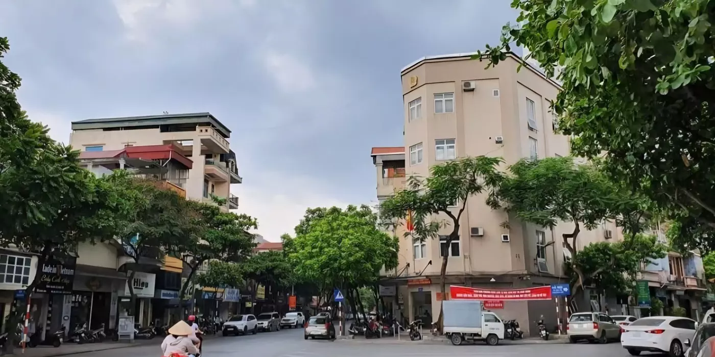 BÁN NHÀ PHƯỜNG BỒ ĐỀ DT 50M 4 TẦNG, NGÕ RỘNG Ô TÔ 7 CHỖ QUA NHÀ CHỈ 7.5TỈ