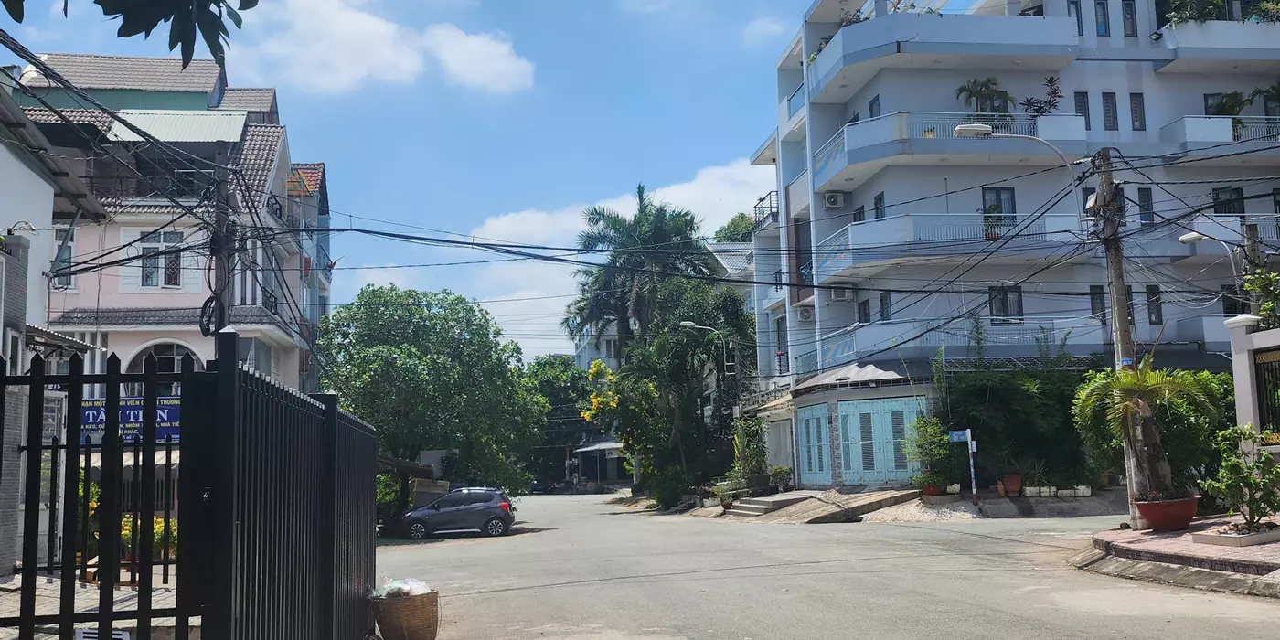 Bán nhà Quận 8 Âu Dương Lân – 96m² – 3 Tầng – kế HXH