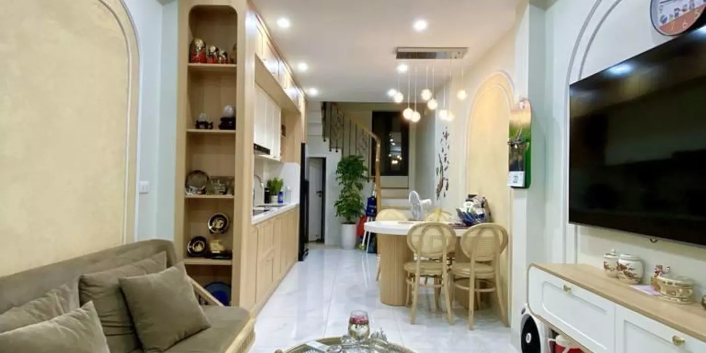 🔥 CHỦ GẤP BÁN – NHÀ ĐẸP PHÚC LỢI SÁT CHỢ – GIÁ "SẬP SÀN" 6.8 TỶ
