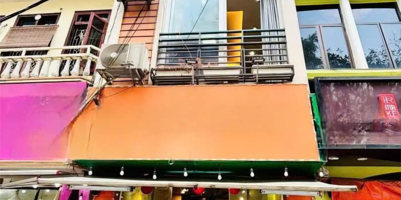 Bán Gấp Nhà Ngõ 54 Nguyễn Chí THanh, SĐ 33m2, Xây 4 Tầng, MT 4m, Thoáng Sau, Tiện KD. Giá 11.2 Tỷ.