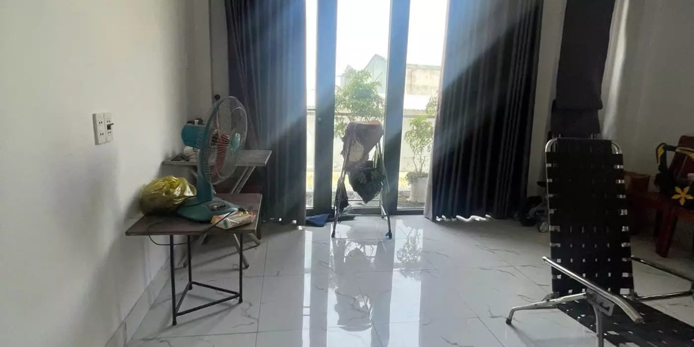Bán nhà 3 tầng Tân Tạo, Bình Tân, 5.8 tỷ - Sổ hồng, 4PN, 4WC, hẻm xe hơi, 52m2, nhà đẹp ở ngay,