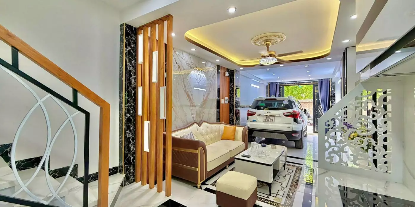 Hẻm 3 làn xe Trương Đăng Quế, Xe hơi đậu trong nhà, nội thất mới tinh