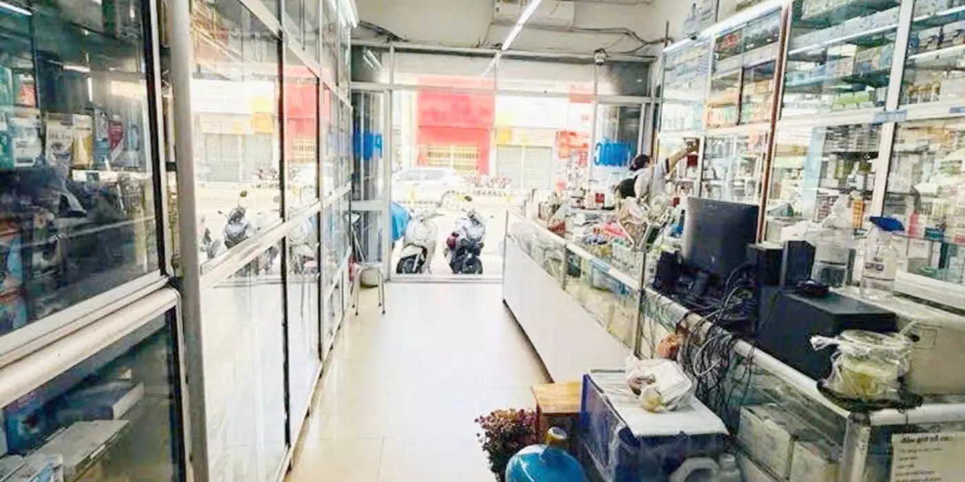 Nhà mặt tiền Trường Chinh – gần ngã tư Bảy Hiền, 4.2 X16M, 5 Tầng, 14.8 Tỷ.