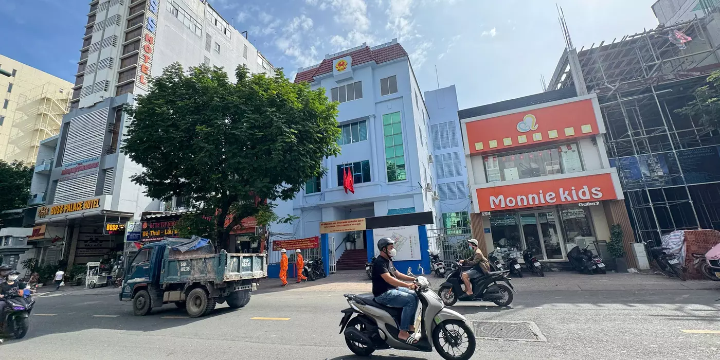 HIẾM BÁN NHÀ MẶT TIỀN Đ. NGUYỄN THIỆN THUẬT, QUẬN 3 - DÒNG TIỀN SẴN 60TR/TH - XD 1 HẦM 7 TẦNG * LH