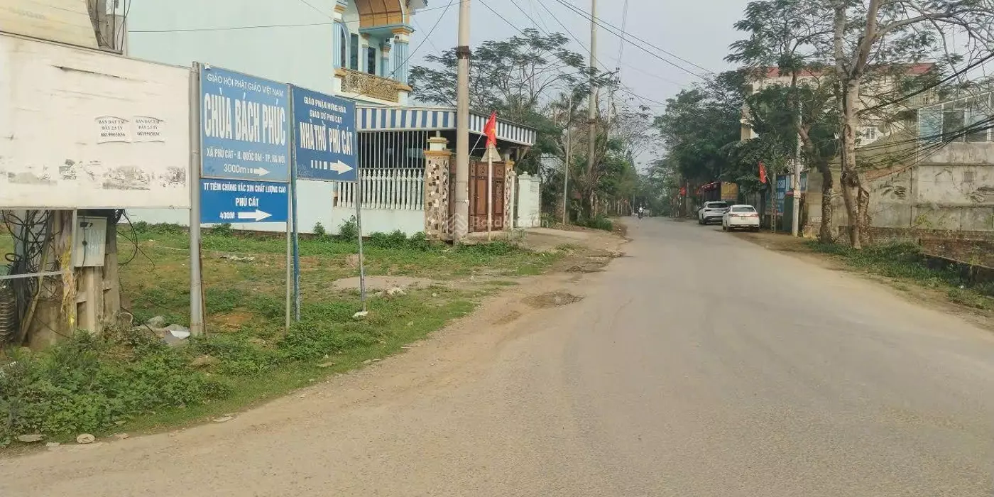 Chủ nhà ngộp bank bán rẻ lô đất tái định cư Phú Cát 125m2 sát ĐH Quốc Gia.