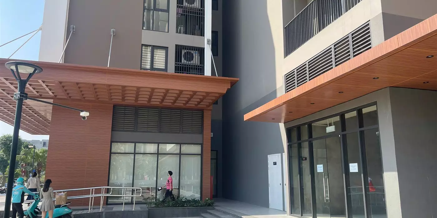 Chính chủ cho thuê shop chân đế vinhomes smart city tây mỗ, diện tích 55m2