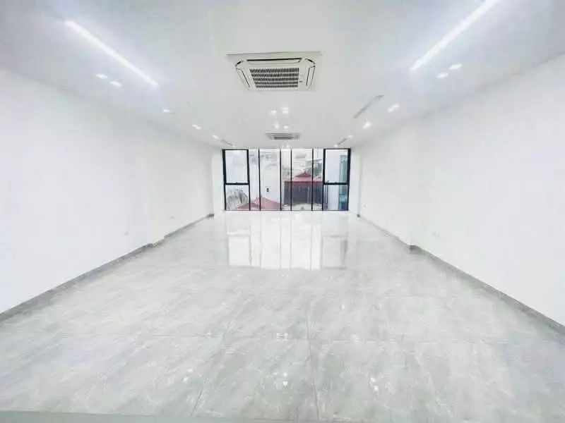BÁN TÒA NHÀ VĂN PHÒNG 9 TẦNG TÚ MỠ 126m - MT 8M - TRỤ SỞ ĐẸP, ĐỐI DIỆN BIG C THĂNG LONG