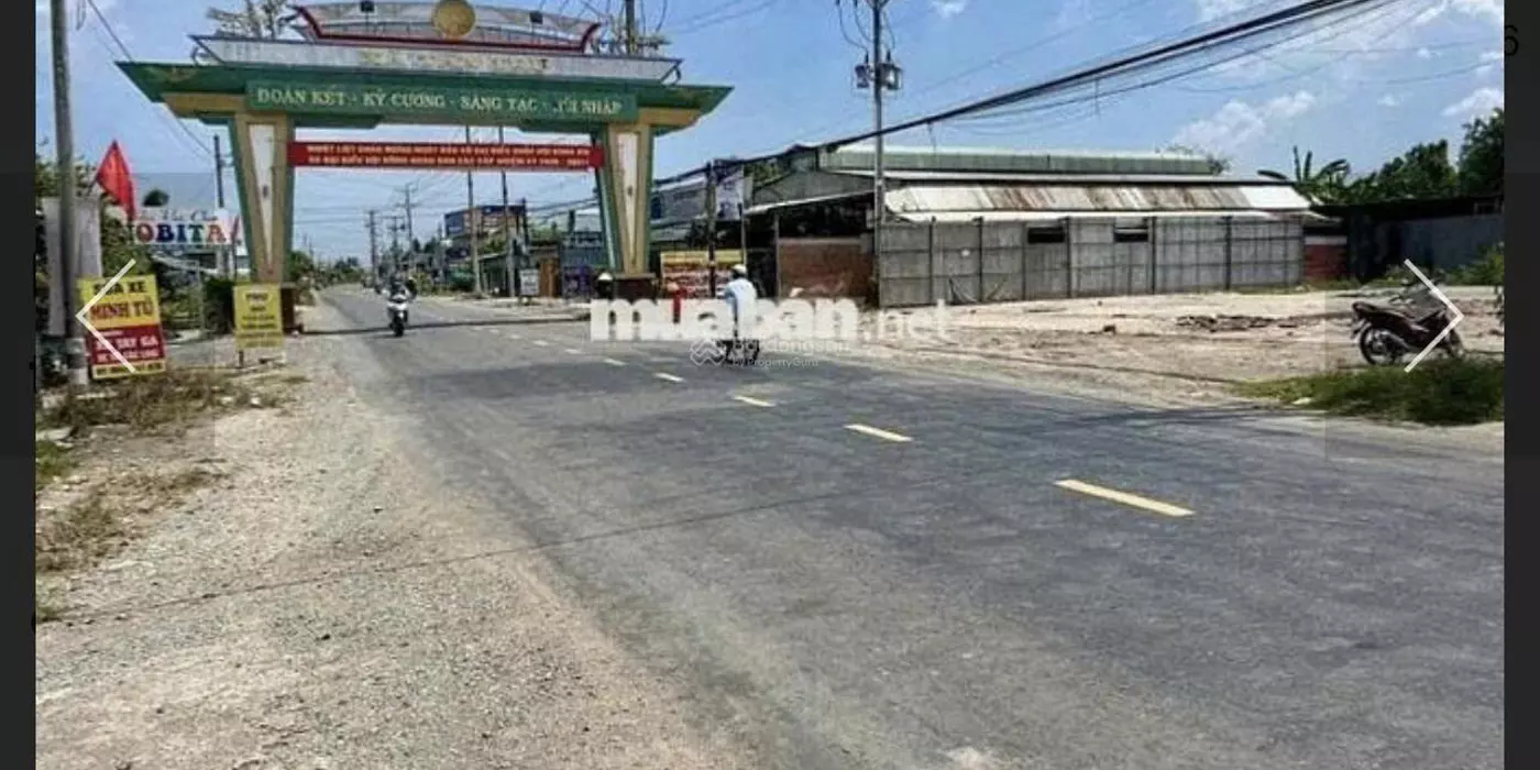 Bán Đất mặt tiền Đường DT833 Giá 10,5tỷ(còn thương lượng), 1862,92m2(962.9m2 đất thổ cư).