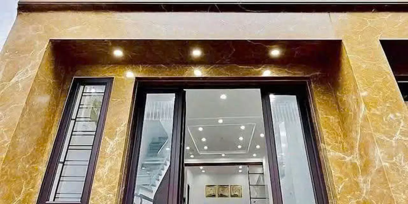🍁🍁Bán nhà xây mới tinh - phố Vĩnh Cát - 50m 3 tầng - hướng Đông Nam