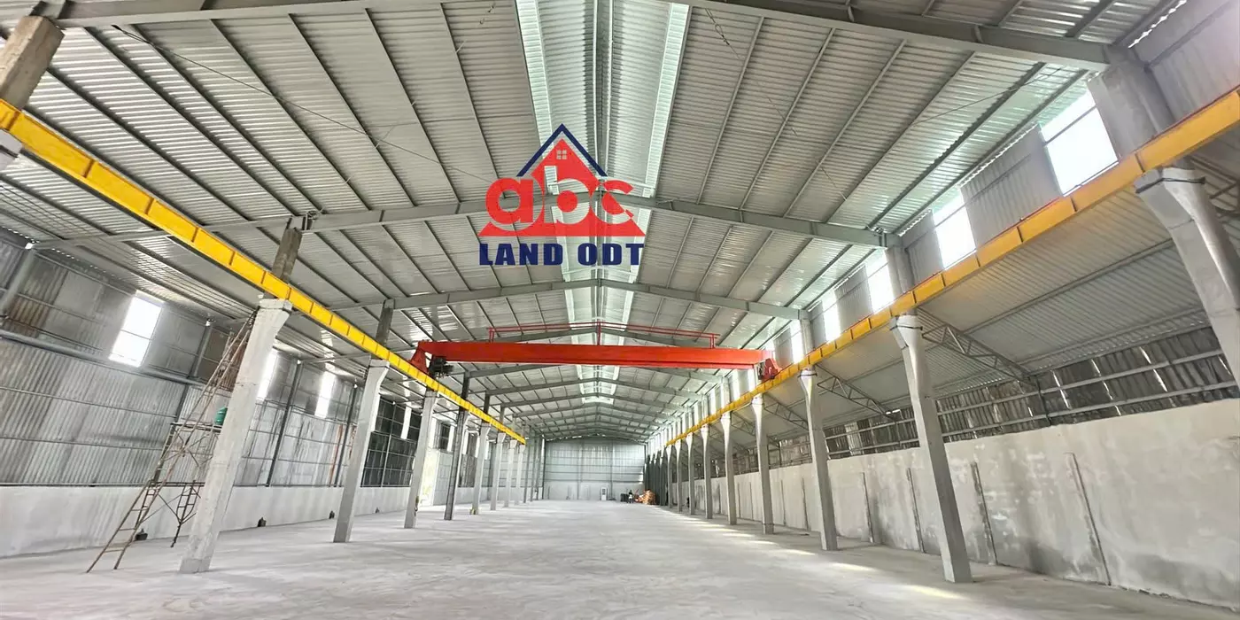 XN165 nhà xưởng sản xuất, mặt tiền đường đồng khởi, với mật độ dân cư đông đúc
