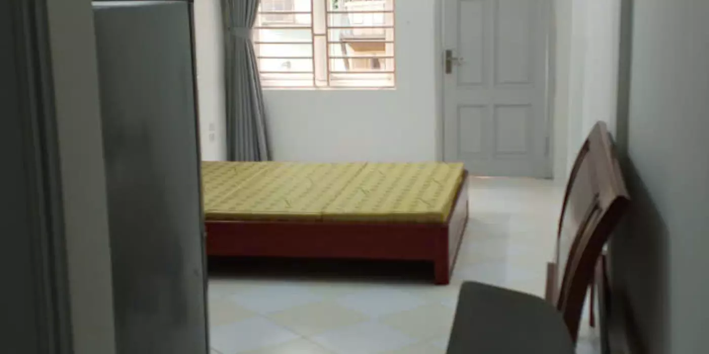 Cho thuê phòng trọ, mặt đường Phan Văn Trường, Trần Quốc Hoàn