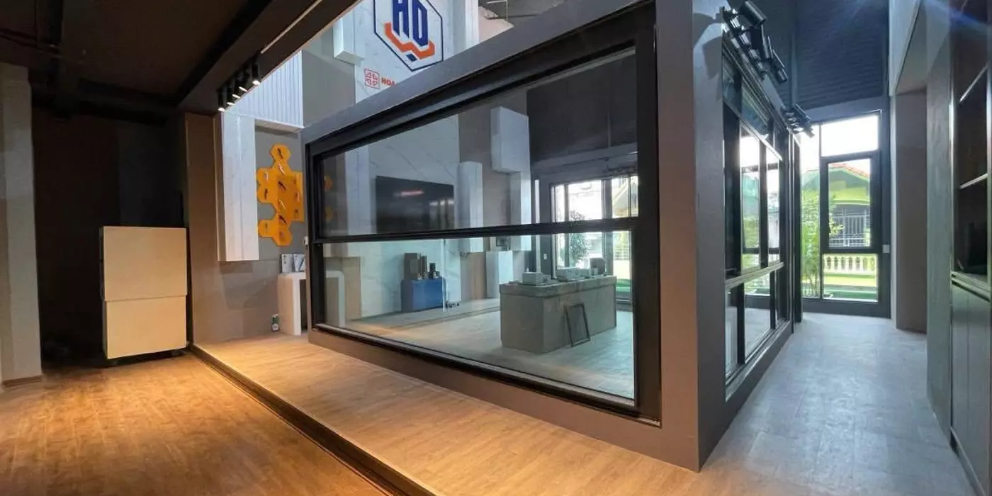 BÁN TOÀ NHÀ 8 TẦNG NGÕ 172 LẠC LONG QUÂN TÂY HỒ - ÔTÔ TRÁNH KINH DOANH CỰC ĐỈNH: DT 288M2 - 155 TỶ