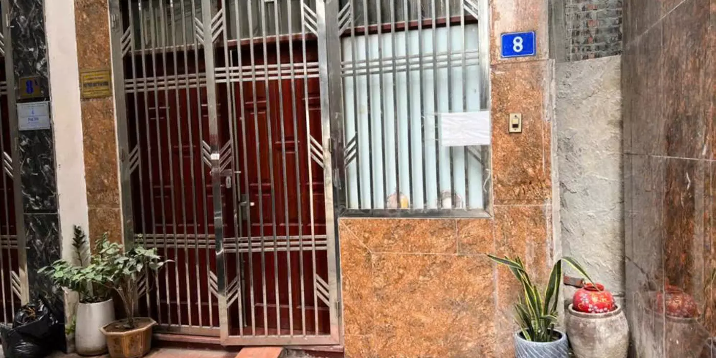 CHÍNH CHỦ CHO THUÊ NHÀ NGÕ 77 BẰNG LIỆT - TRƯỜNG CHU VĂN AN ĐI VÀO 200M .