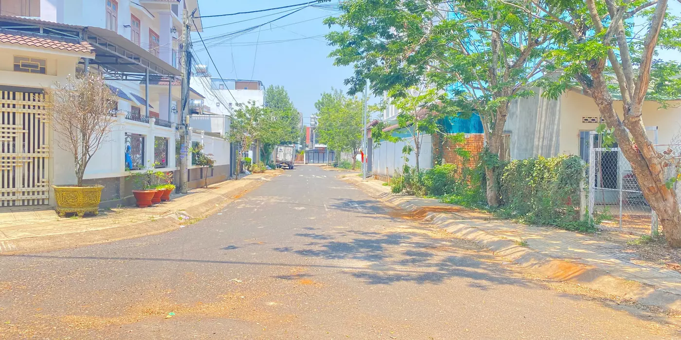 Đất 2 mặt tiền lô 90, trung tâm đức trọng, lâm đồng
