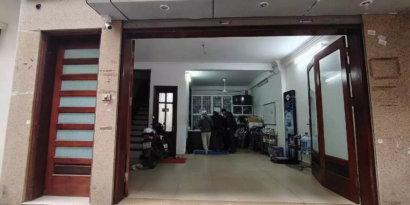Bán nhà ngõ 135 Nguyễn Văn Cừ thông Ngọc lâm, gara oto 46m x 5T, dân xây, giá hơn 14 tỷ còn tl