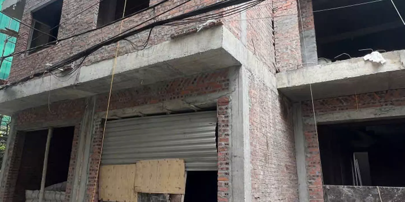 chính chủ bán nhà 4 tầng mặt ngõ thông Trần Lãm, gần khối bv lớn nhất tỉnh hưng yên
