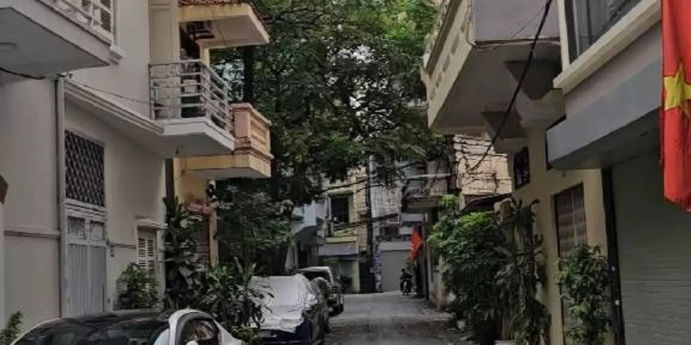 Bán 59M yên lạc tặng nhà phân lô VF3 vào nhà hai bà trưng