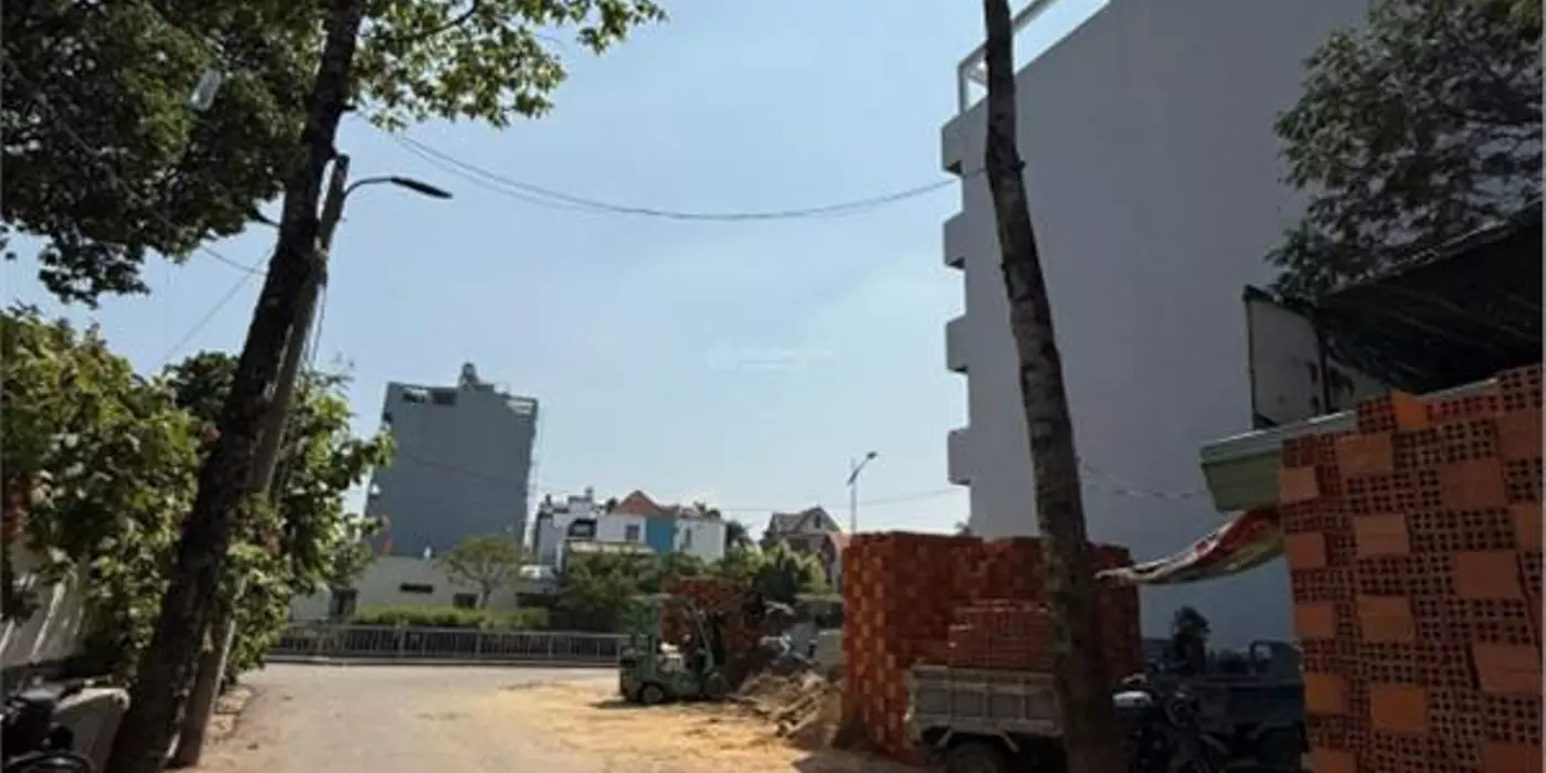 Cách MT 1 căn Phạm Huy Thông DT 5mx12m CN 60.2m2, LG 6m xây cao lầu giá chỉ 8,6 tỷ