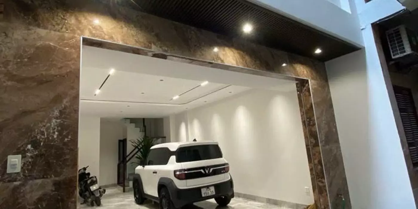 Bán nhà 50m x 6T Nguyễn Văn Cừ, oto vào nhà, ngõ thông, full nội thất chỉ hơn 16 tỷ còn tl