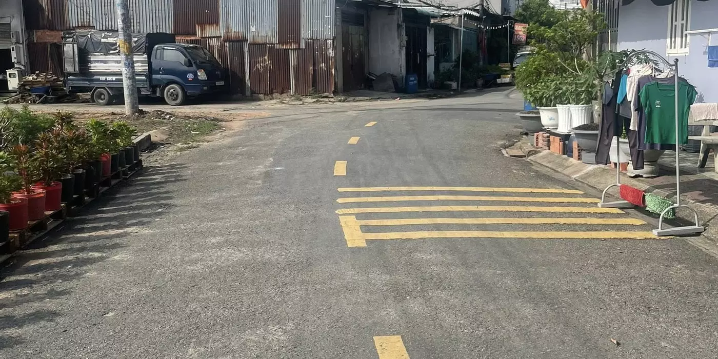 Bán nhà mặt tiền 1 trệt 1 lửng 2 lầu 5x16m giá 5,9 tỷ Đường Phạm Thị Tôm