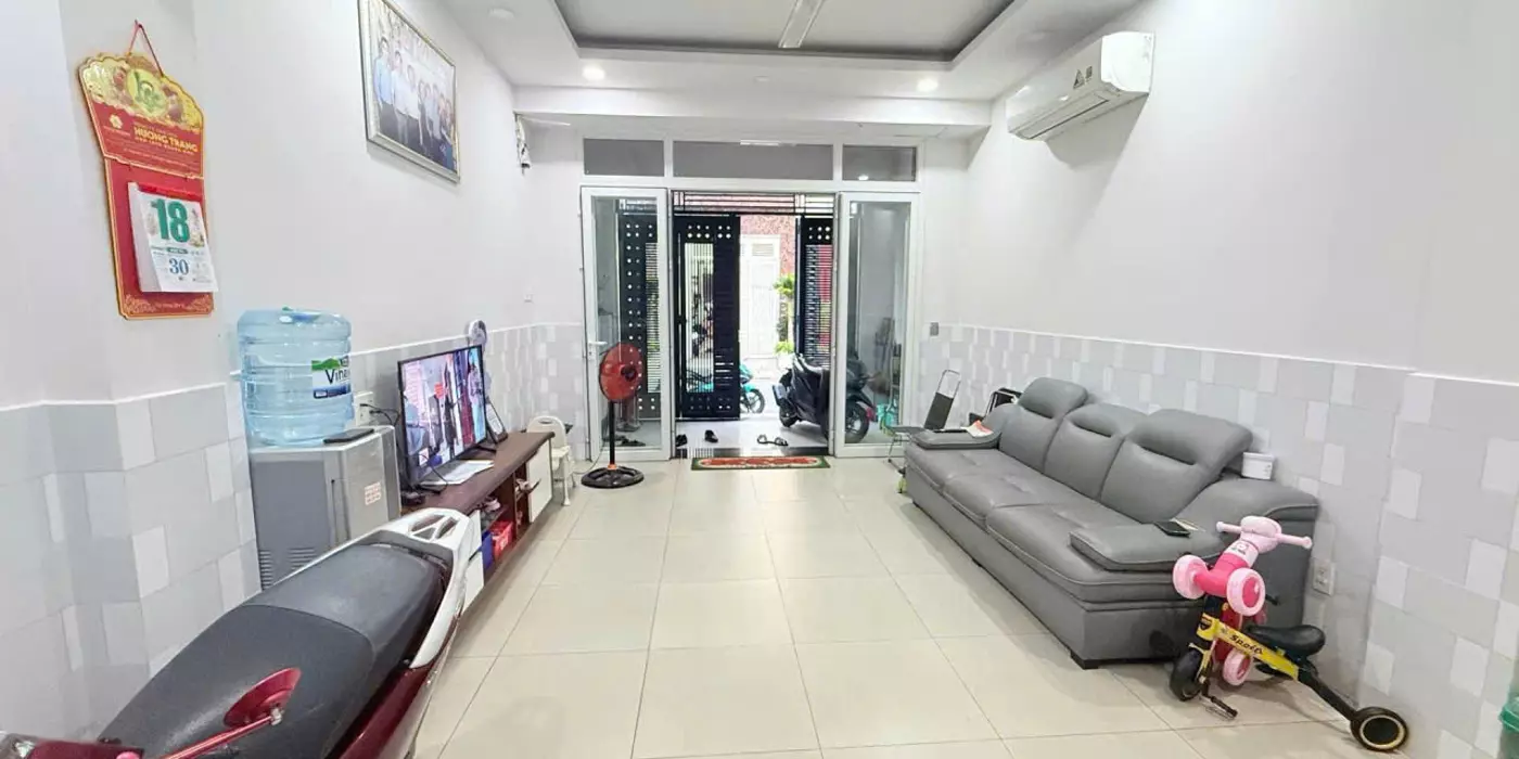 Nhà đẹp ở ngay Tân Kỳ Tân Quý, quận Tân Phú, 4 tầng, hẻm xe tải 7m chỉ 10.4 Tỷ,